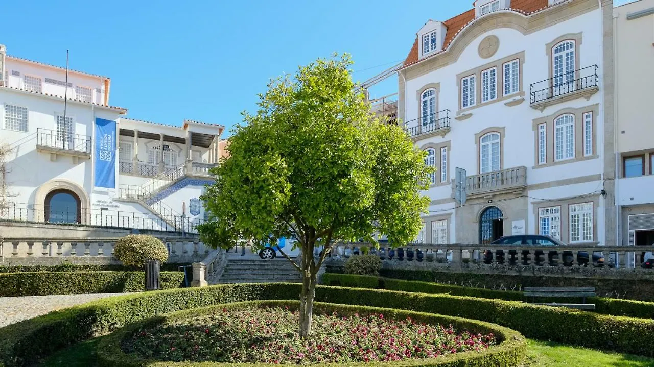 Apartamento Apa M - Loft Guesthouse Jardim Das Maes Charming Viseu